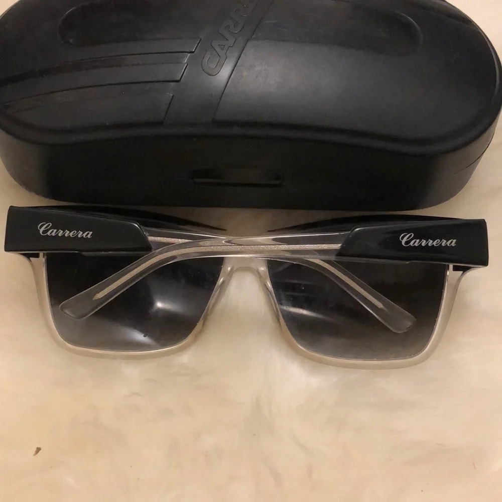 Carrera sunglasses lightweight